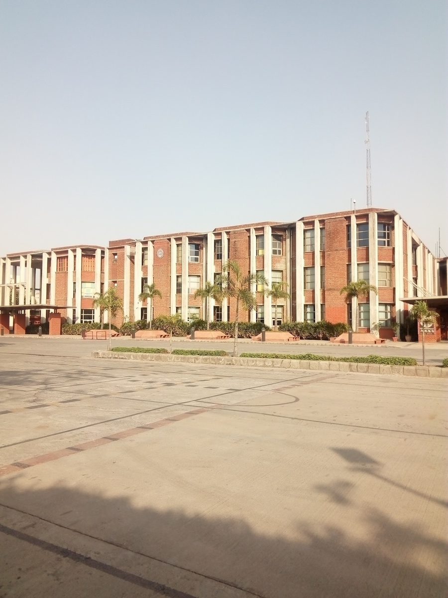 Step by Step School