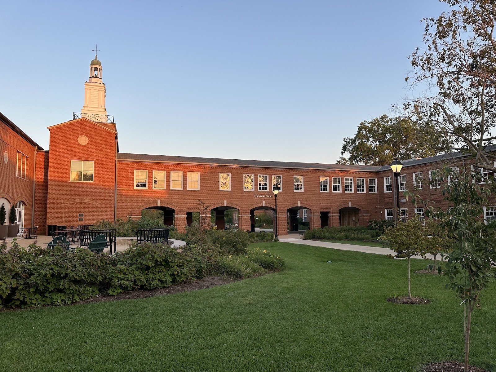 Mary Institute and Saint Louis Country Day School