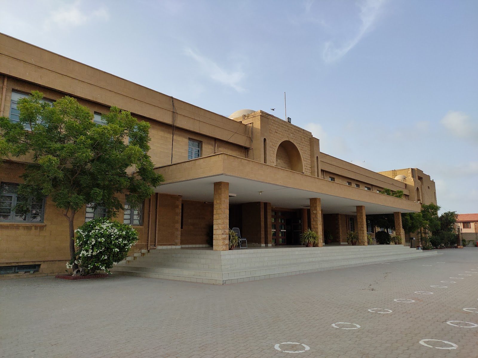 Karachi Grammar School