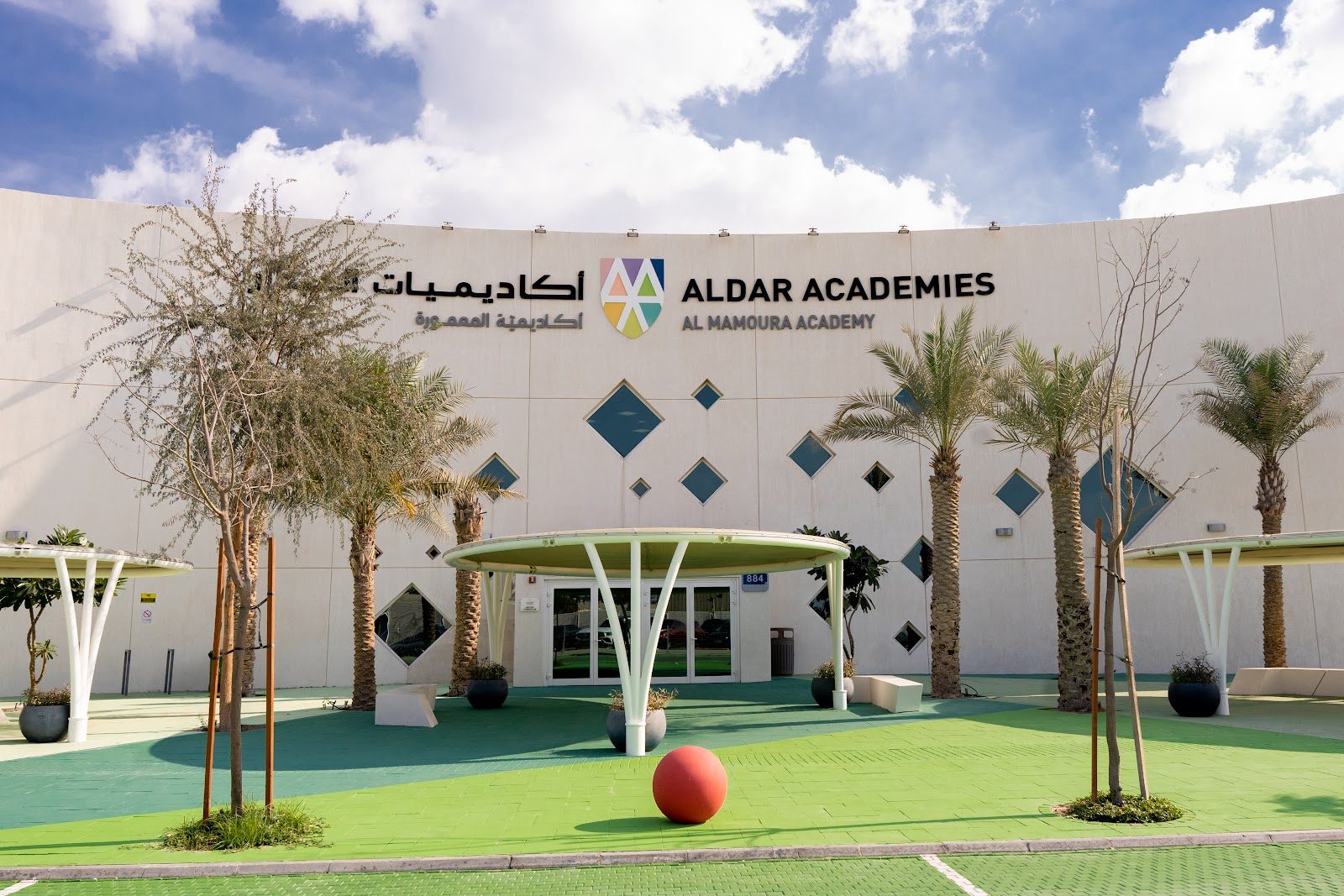 Al Mamoura Academy