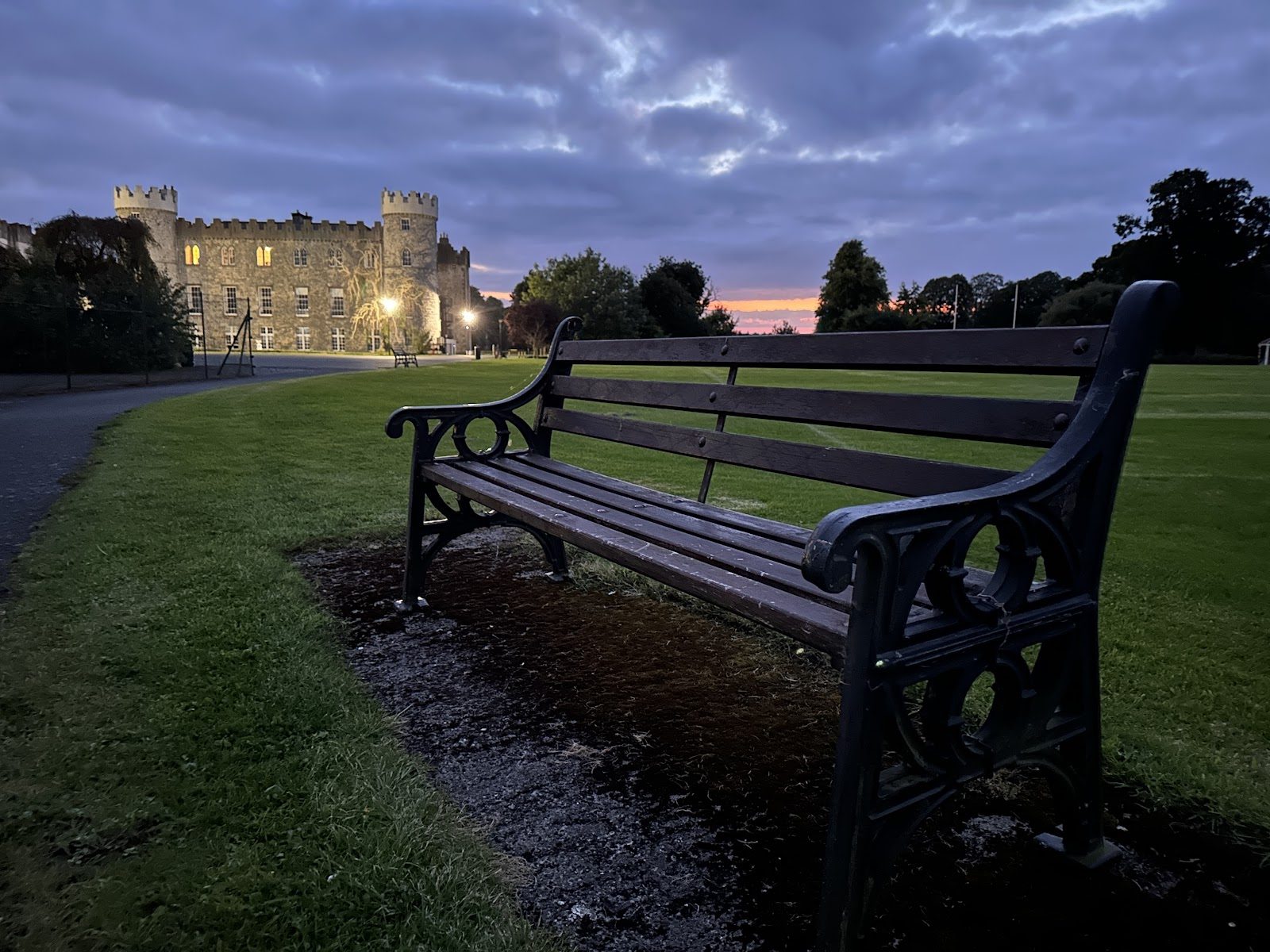 Clongowes Wood College