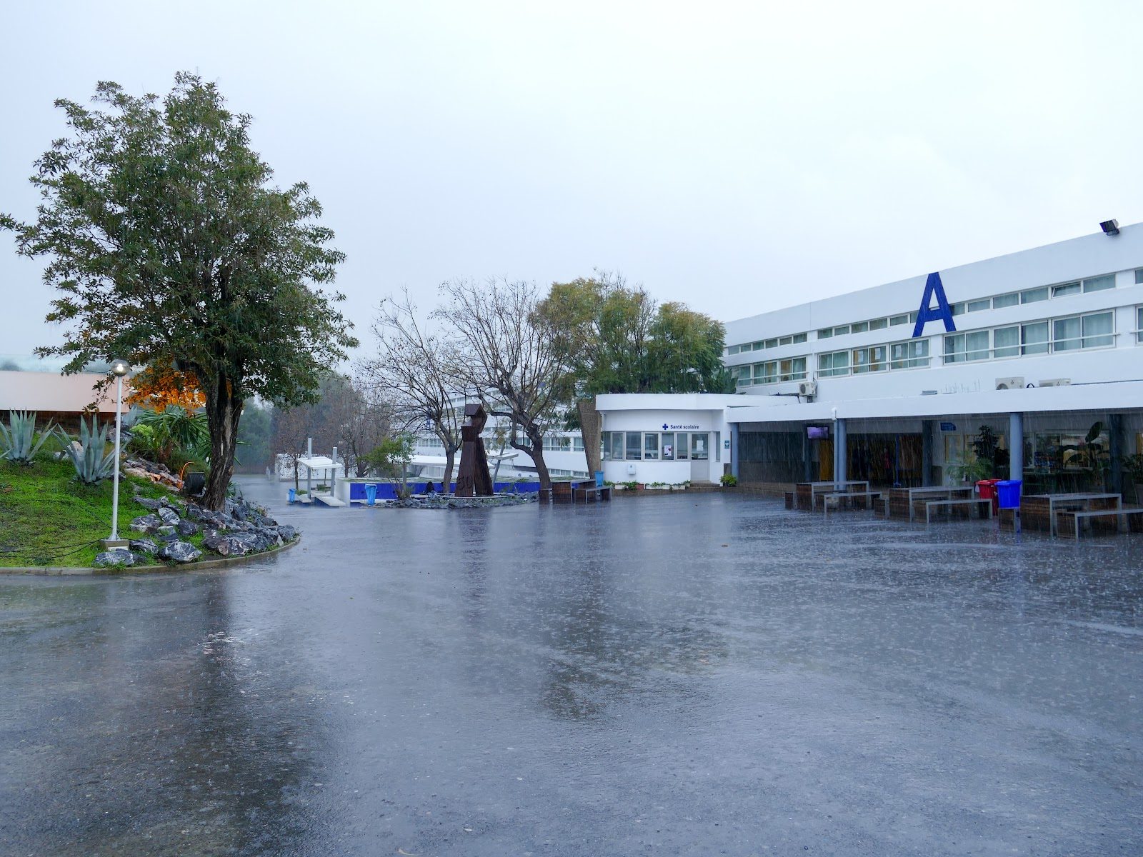 Lycée Descartes