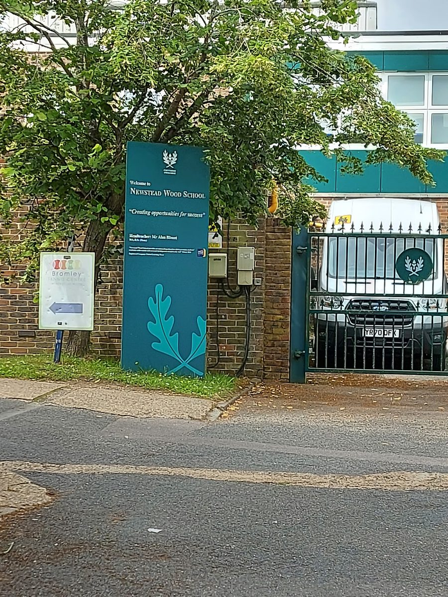 Newstead Wood School