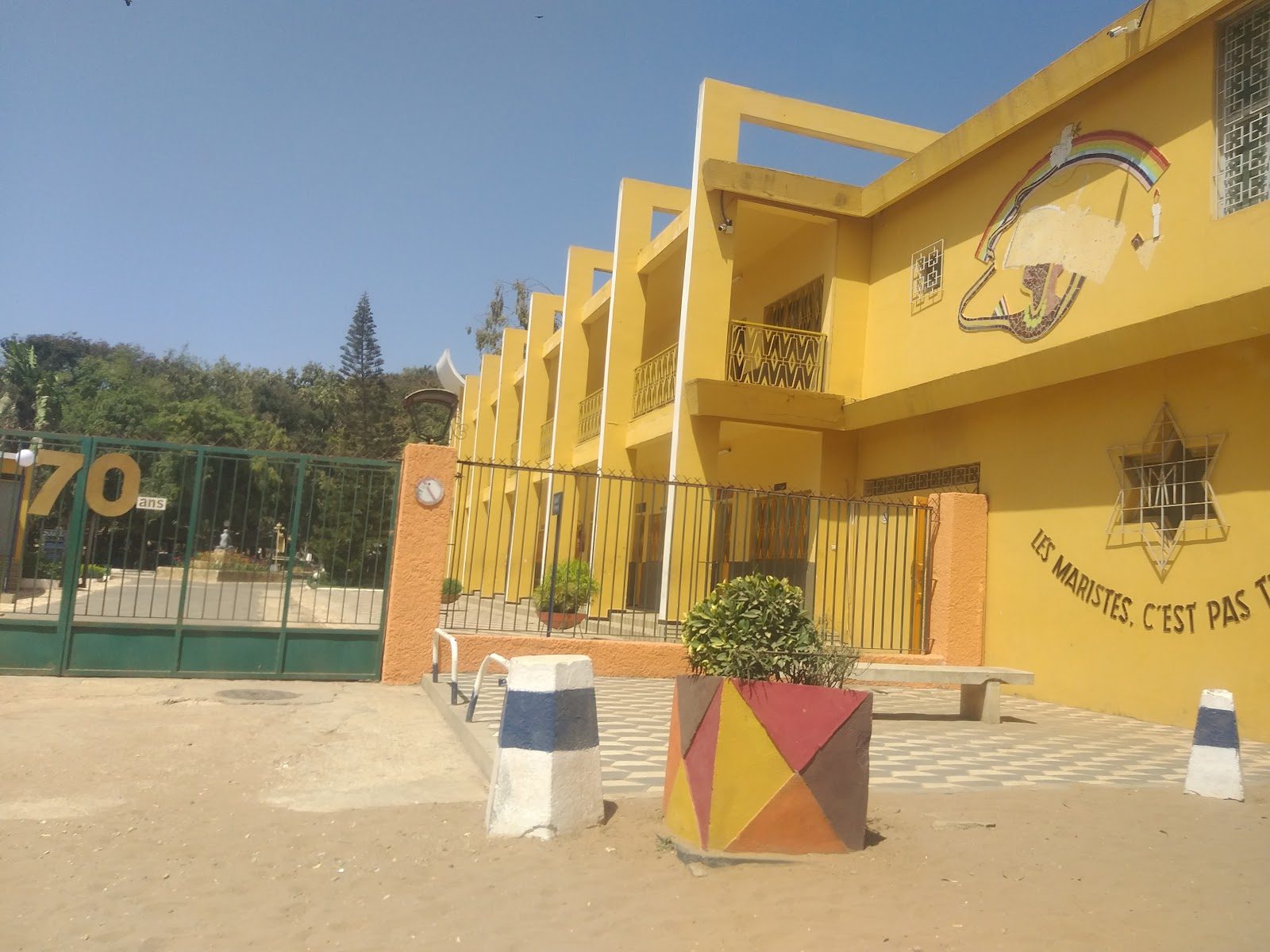Cours Sainte-Marie de Hann