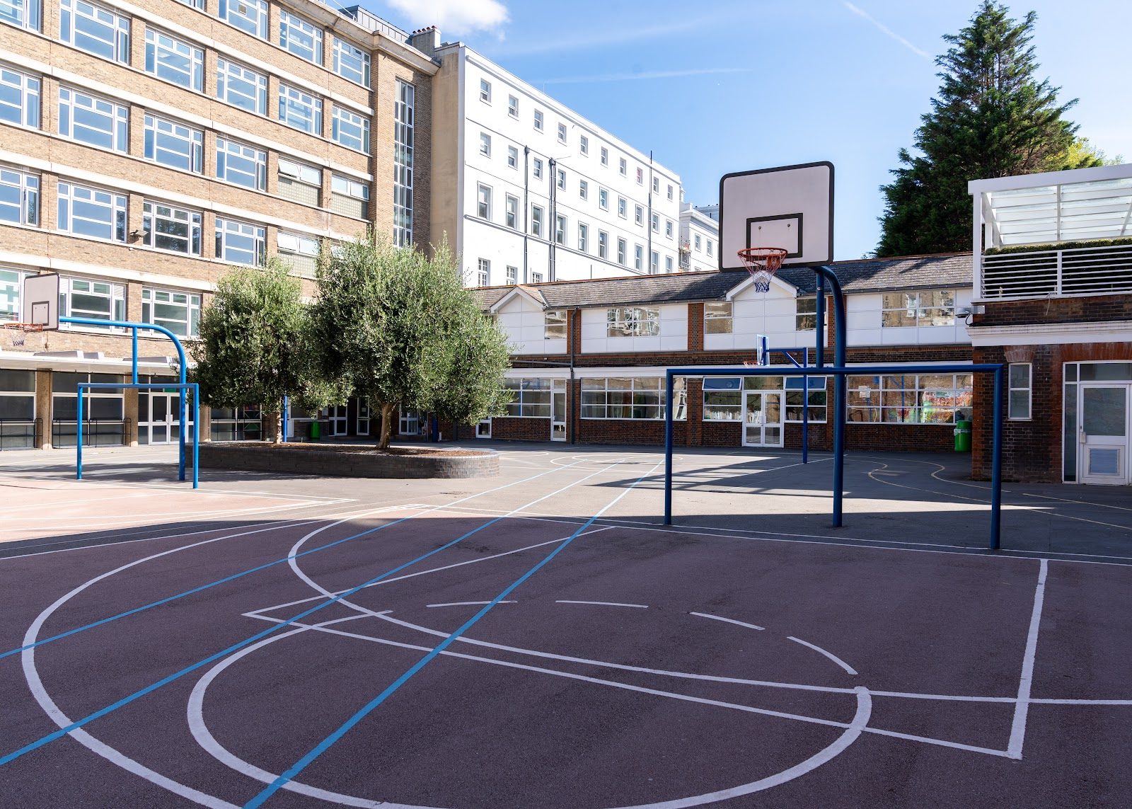 Lycée Français Charles de Gaulle